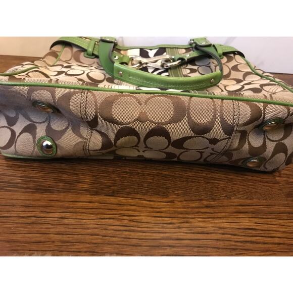 Coach Tan Monogram Green Leather Shoulder Handbag E0951-F13993 - Picture 11 of 12
